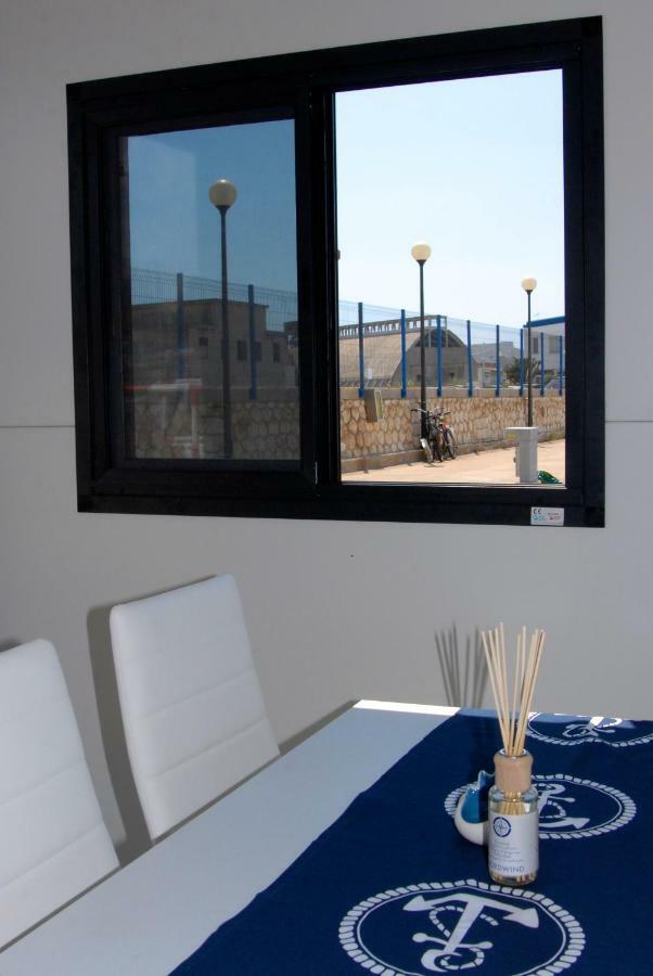 House Boat Luxury Cagliari Hotel Esterno foto